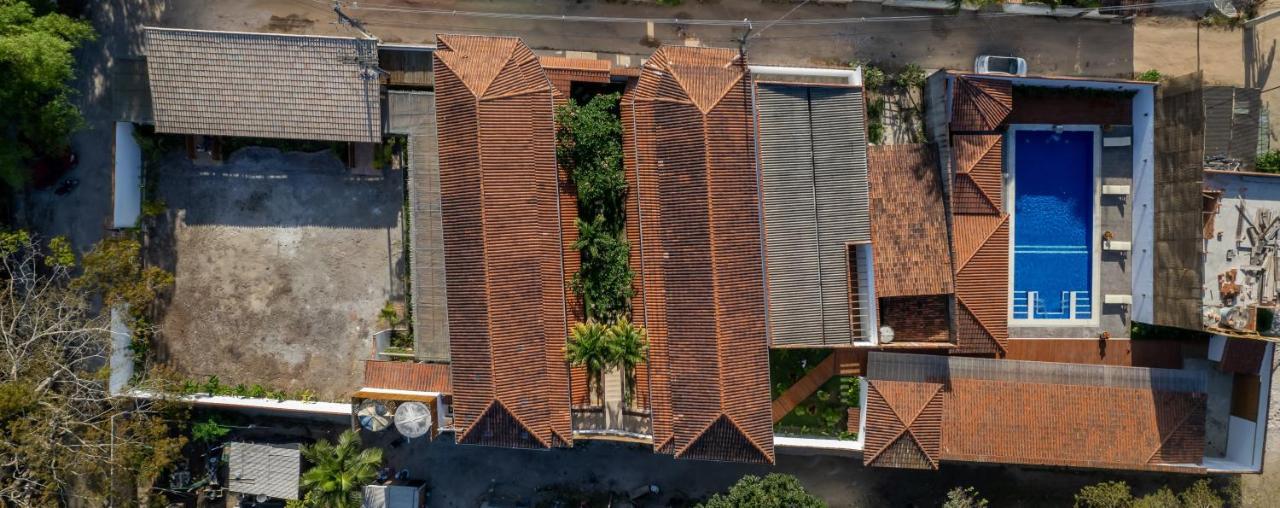 Villa Alexandre Pousada - ترانكوسو المظهر الخارجي الصورة